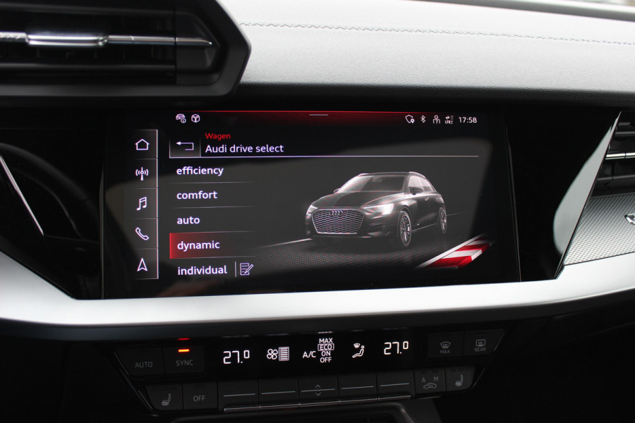 Audi A3 Sportback 45 TFSI e S edition Competition / Trekhaak / Panoramadak / CarPlay / Matrix LED / Keyless / Parkeerhulp V+A / 18'' / Half leder / Navigatie / DAB / Dodehoek / Stoelverwarming / ACC