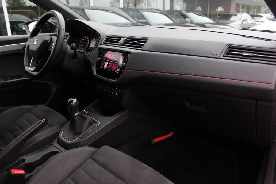 Seat Ibiza 1.0 TSI FR Business Intense / Camera / CarPlay / Keyless / 18'' / DAB / Stoelverwarming / ACC