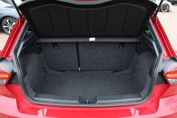 Seat Ibiza 1.0 TSI FR Business Intense / Camera / CarPlay / Keyless / 18'' / DAB / Stoelverwarming / ACC