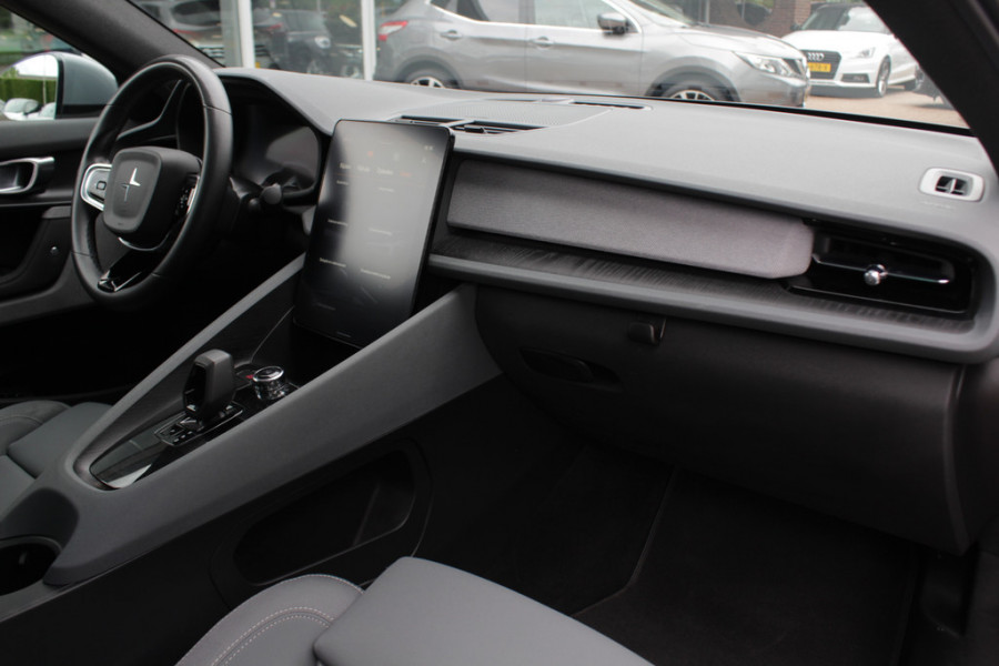 Polestar 2 Long Range Dual Motor Launch Edition 78kWh / SoH 92,9% / Trekhaak / Panoramadak / 360Camera / Luxe Leder / Keyless / 19'' / Stuurverwarming / Navigatie / DAB / ACC / Virtual Cockpit