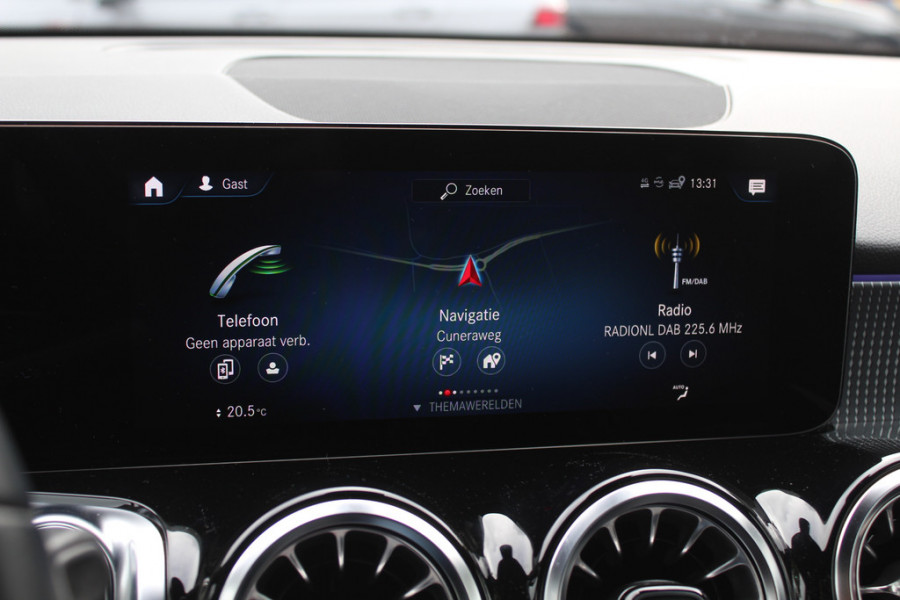 Mercedes-Benz EQB 250 Business Line 7p. 67 kWh / Camera / Apple CarPlay / Half leder / Keyless / 18'' / Navigatie / DAB / Dodehoek / Cruise Control