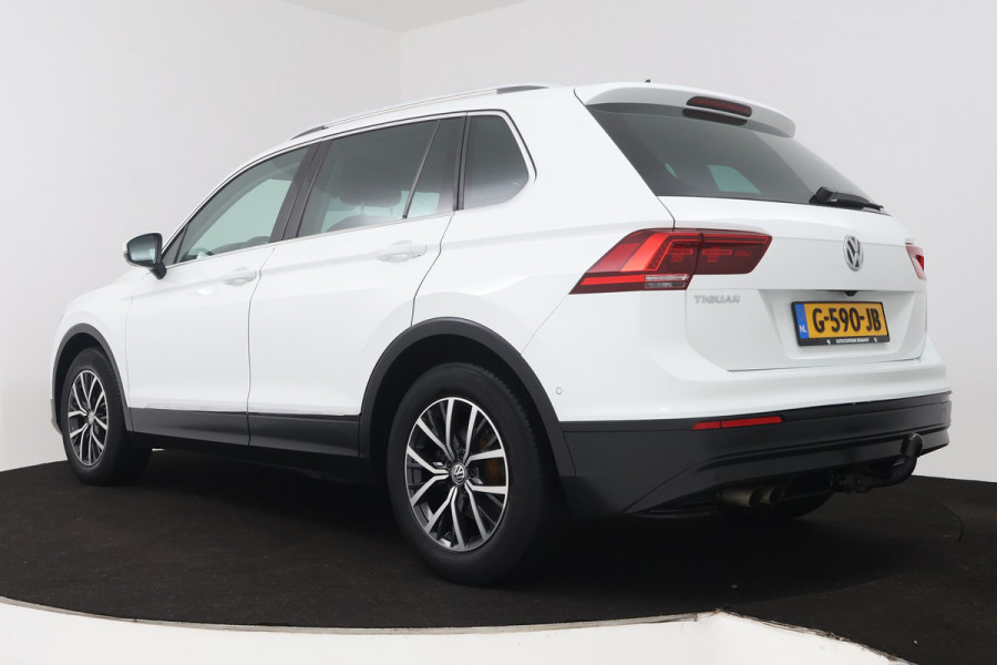 Volkswagen Tiguan 1.5 TSI Comfortline Business (NAVIGATIE, TREKHAAK, 360 CAMERA, VIRTUAL COCKPIT, LED)