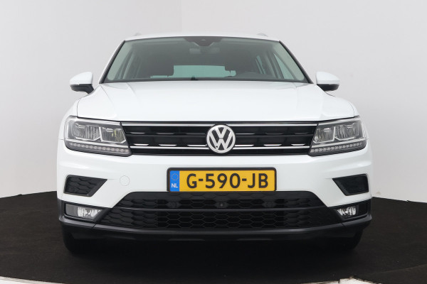 Volkswagen Tiguan 1.5 TSI Comfortline Business (NAVIGATIE, TREKHAAK, 360 CAMERA, VIRTUAL COCKPIT, LED)