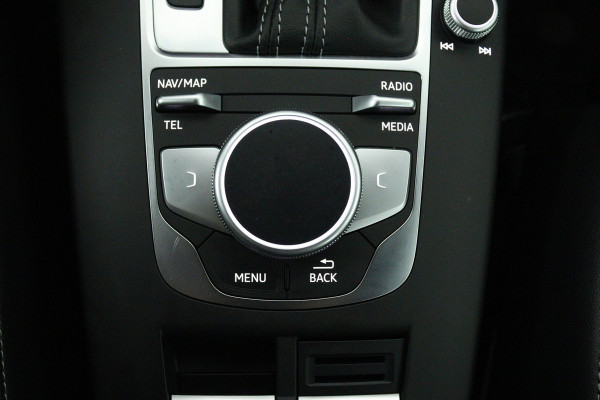 Audi A3 Sportback 35 TFSI CoD Advance Sport S-Line (VIRTUAL COCKPIT, STOELVERWARMING, LED, PDC, 1e EIGENAAR, GOED ONDERHOUDEN)