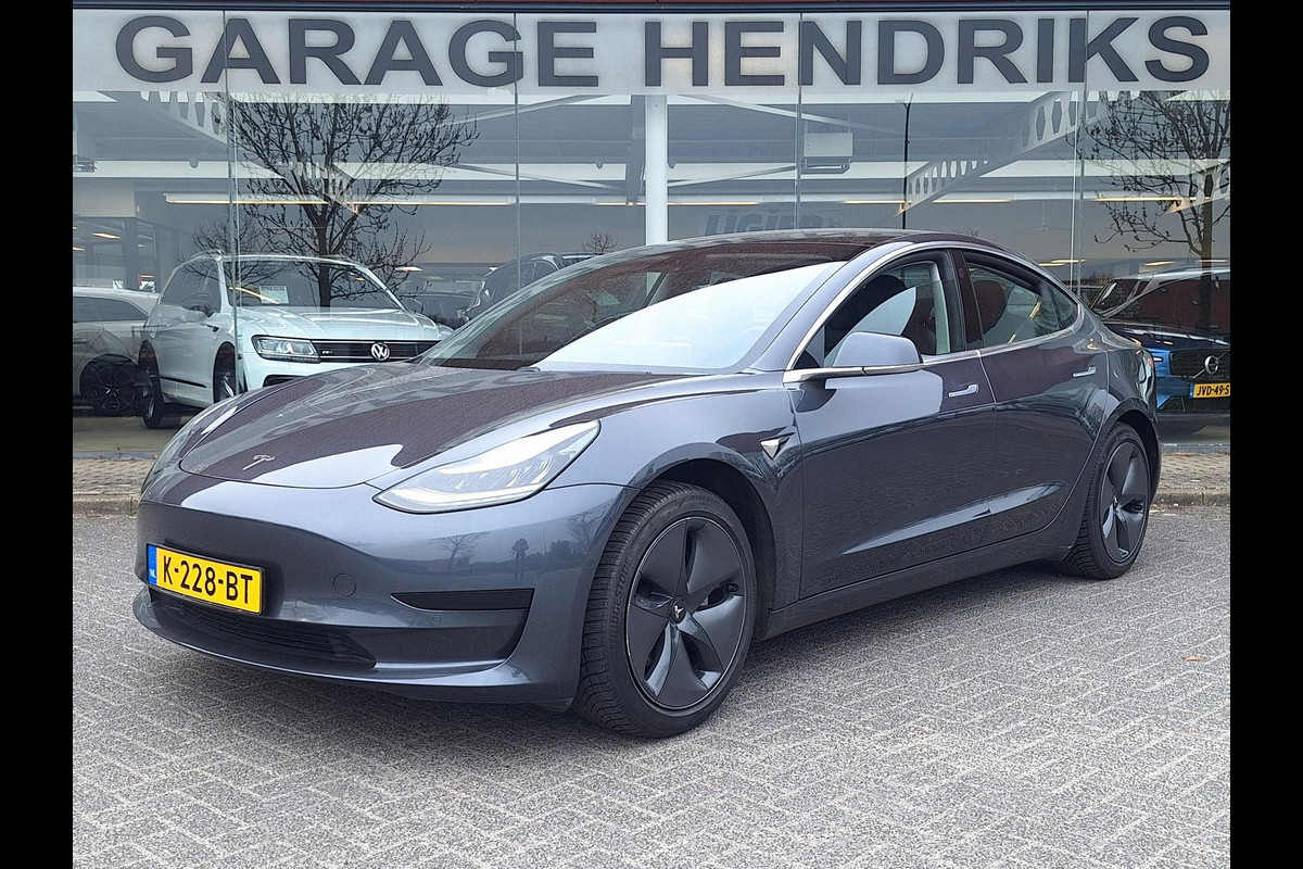 Tesla Model 3 Standard RWD Plus 60 kWh | SOH: nnb | Autopilot | Leder | Camera |