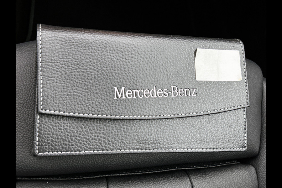 Mercedes-Benz A-Klasse 180 Business Solution Luxury Ledkoplampen | Sfeerverlichting | Stoelverwarming | Parkeerpakket met achteruitrijcamera. Inclusief 48 maanden MB Certified garantie voor Europa.