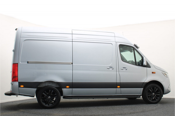 Mercedes-Benz Sprinter 317 L2H2 3-Zits, LED, Dodehoeksensor, Camera, Side-Steps, PDC