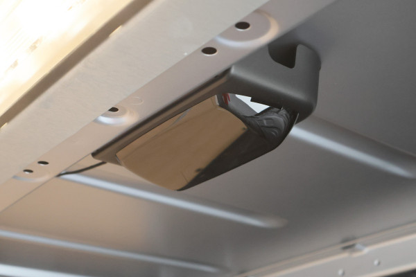 Mercedes-Benz Sprinter 317 L2H2 3-Zits, LED, Dodehoeksensor, Camera, Side-Steps, PDC