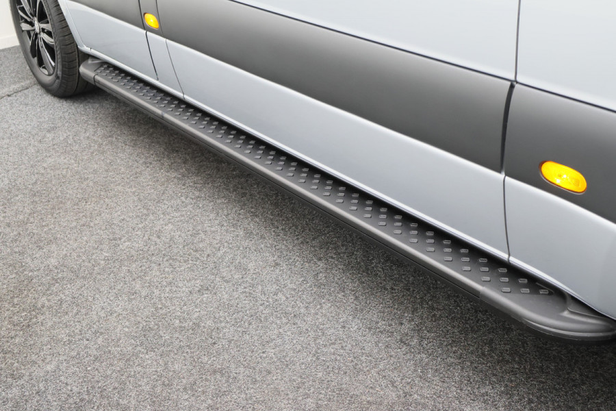 Mercedes-Benz Sprinter 317 L2H2 3-Zits, LED, Dodehoeksensor, Camera, Side-Steps, PDC