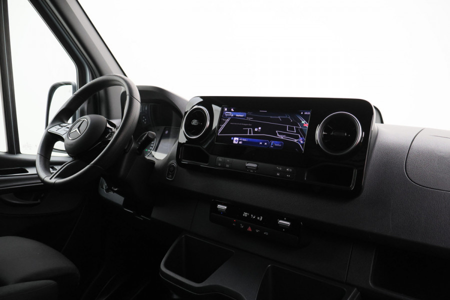 Mercedes-Benz Sprinter 317 L2H2 3-Zits, LED, Dodehoeksensor, Camera, Side-Steps, PDC