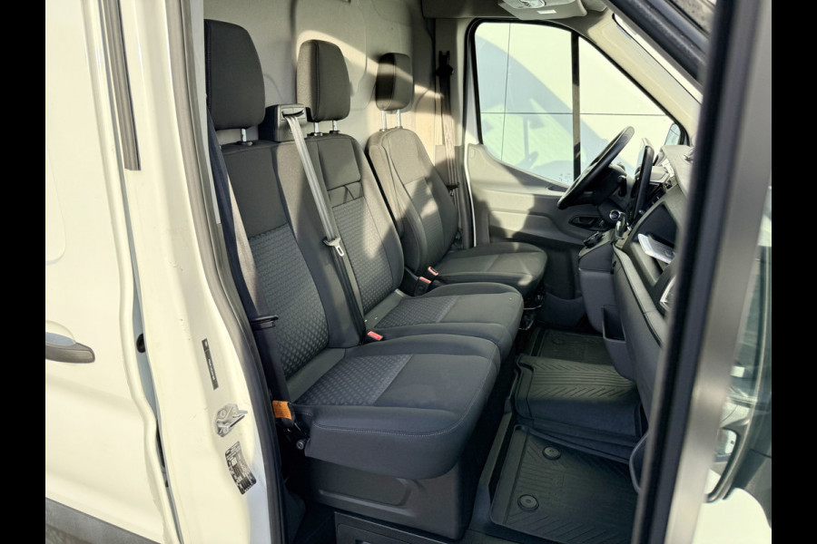 Ford E-Transit 390 75kWh 184PK 390 Elektrisch 75kWh 334km WLTP BEV Snelladen L2H2 Climate Control Tachograaf Carplay 360° Camera Stoelverwarming Parkeersensoren voor achter Laadkabel
