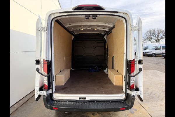 Ford E-Transit 390 75kWh 184PK 390 Elektrisch 75kWh 334km WLTP BEV Snelladen L2H2 Climate Control Tachograaf Carplay 360° Camera Stoelverwarming Parkeersensoren voor achter Laadkabel