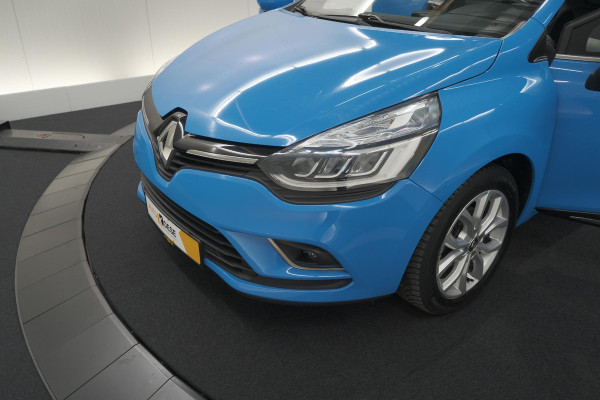 Renault Clio Estate TCe 90 Intens | Navigatie | Parkeersensoren | Half Leder | Climate Control | Dakrails