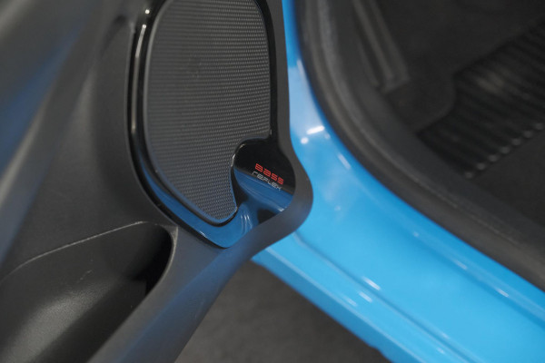 Renault Clio Estate TCe 90 Intens | Navigatie | Parkeersensoren | Half Leder | Climate Control | Dakrails