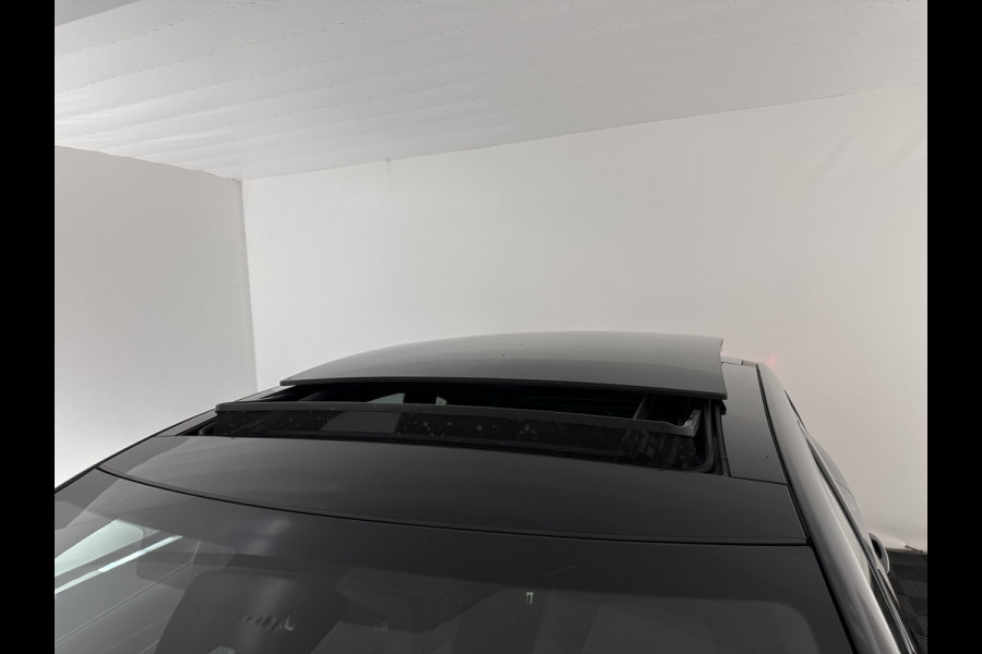 Renault Arkana 1.6 E-Tech Hybrid 145 R.S. Line (INCL.BTW) Aut. *PANO | ADAPTIVE-CRUISE | LEATHER | FULL-LED | BLINDSPOT | CAMERA | HEATED-SPORTSEATS | KEYLESS | AMBIENT-LIGHT | DIGI-COCKPIT | PRIVACY-GLASS | NAVI-FULLMAP | ECC | PDC | 18'