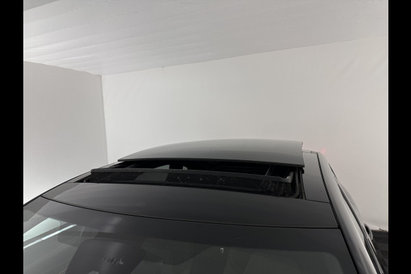 Renault Arkana 1.6 E-Tech Hybrid 145 R.S. Line (INCL.BTW) Aut. *PANO | ADAPTIVE-CRUISE | LEATHER | FULL-LED | BLINDSPOT | CAMERA | HEATED-SPORTSEATS | KEYLESS | AMBIENT-LIGHT | DIGI-COCKPIT | PRIVACY-GLASS | NAVI-FULLMAP | ECC | PDC | 18'