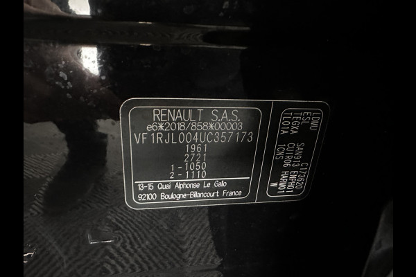 Renault Arkana 1.6 E-Tech Hybrid 145 R.S. Line (INCL.BTW) Aut. *PANO | ADAPTIVE-CRUISE | LEATHER | FULL-LED | BLINDSPOT | CAMERA | HEATED-SPORTSEATS | KEYLESS | AMBIENT-LIGHT | DIGI-COCKPIT | PRIVACY-GLASS | NAVI-FULLMAP | ECC | PDC | 18'