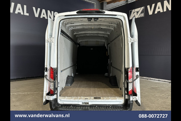 Ford Transit 2.0 TDCI 131pk L4H3 Jumbo Euro6 Airco | Camera | Cruisecontrol | Stoelverwarming Verwarmde voorruit, Parkeersensoren, Bijrijdersbank, 2750kg trekvermogen