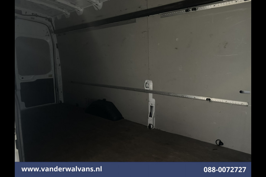 Ford Transit 2.0 TDCI 131pk L4H3 Jumbo Euro6 Airco | Camera | Cruisecontrol | Stoelverwarming Verwarmde voorruit, Parkeersensoren, Bijrijdersbank, 2750kg trekvermogen