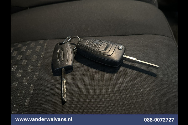 Ford Transit 2.0 TDCI 131pk L4H3 Jumbo Euro6 Airco | Camera | Cruisecontrol | Stoelverwarming Verwarmde voorruit, Parkeersensoren, Bijrijdersbank, 2750kg trekvermogen