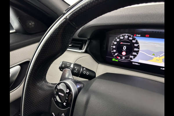 Land Rover Range Rover Velar 2.0 P300 Turbo AWD R-Dynamic HSE Aut. *PANO | HEAD-UP | LEATHER | MATRIX-LED | MEMORY-PACK | BLINDSPOT | MERIDIAN-SURROUND | DIGI-COCKPIT | CAMERA | KEYLESS | HEATED-COMFORTSEATS | PRIVACYGLASS | SHIFTPADDLES | TOWBAR | 22"A