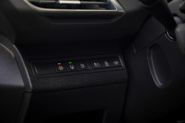 Peugeot 3008 1.6 HYbrid4 300 GT / Dode Hoek / Zwart Dak / Parelmoer Wit / Carplay