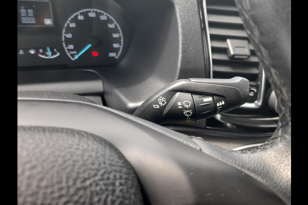 Ford Transit Custom 300 2.0 TDCI L2H1 Trend Dubbele Cabine Automaat 5p | Airco | Navigatie | Bluetooth | Trekhaak