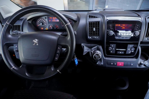 Peugeot Boxer 335 2.2 BlueHDi 165 L3H2 Pro / Oprijwagen / Autotransport / 1290 kg laadgewicht / Luchtvering / Lier / Jegger Alu Opbouw