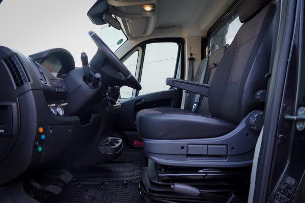 Peugeot Boxer 335 2.2 BlueHDi 165 L3H2 Pro / Oprijwagen / Autotransport / 1290 kg laadgewicht / Luchtvering / Lier / Jegger Alu Opbouw