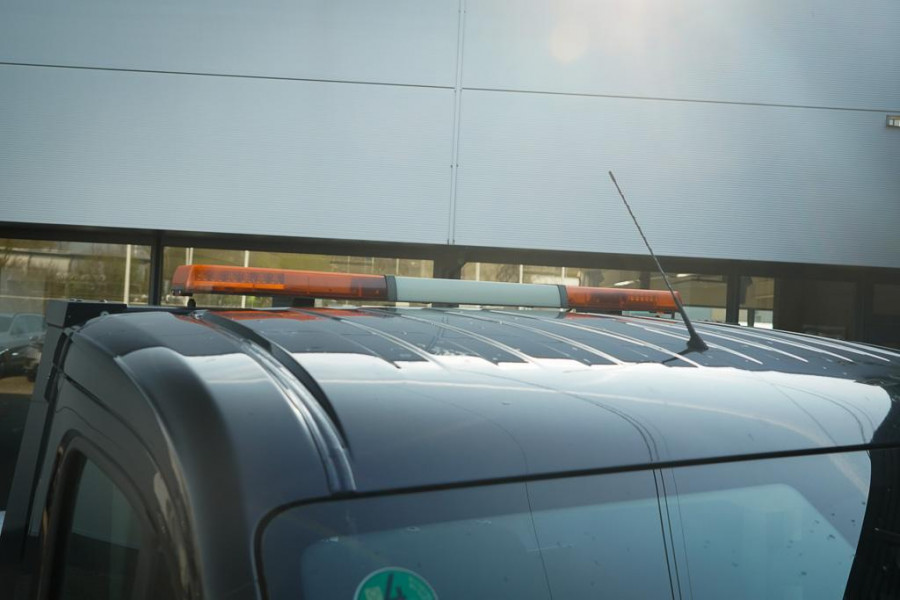 Peugeot Boxer 335 2.2 BlueHDi 165 L3H2 Pro / Oprijwagen / Autotransport / 1290 kg laadgewicht / Luchtvering / Lier / Jegger Alu Opbouw