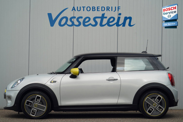 MINI Mini Electric Charged 33 kWh / Incl. BTW / Harman Kardon / Camera / Navi / Stoelverw. / Head-Up / Leder