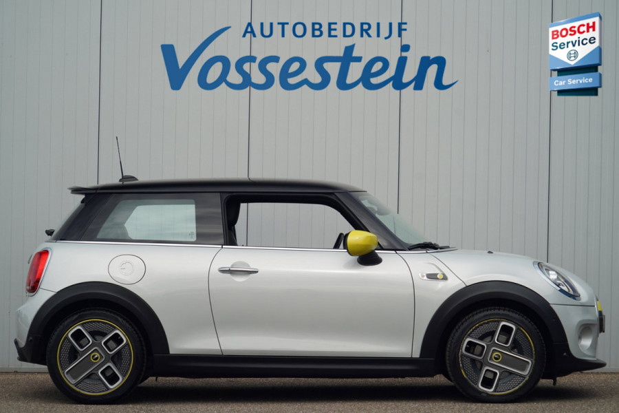 MINI Mini Electric Charged 33 kWh / Incl. BTW / Harman Kardon / Camera / Navi / Stoelverw. / Head-Up / Leder