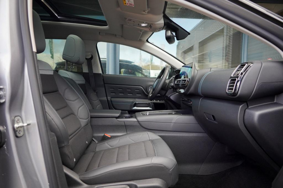 Citroën C5 Aircross 1.6 Plug-in Hybrid 225 Shine / Pano / Black Pack / Dode Hoek / Carplay