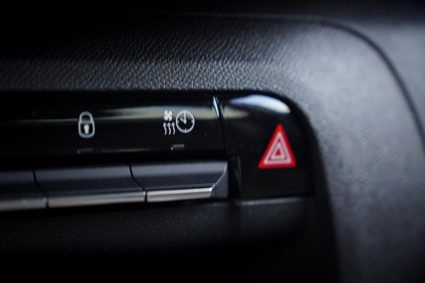 Citroën C5 Aircross 1.6 Plug-in Hybrid 225 Shine / Pano / Black Pack / Dode Hoek / Carplay