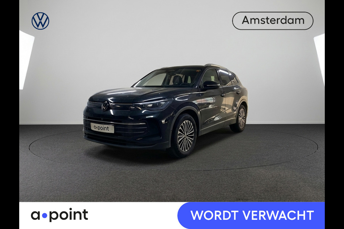 Volkswagen Tiguan 1.5 eTSI Life Edition GOAL 130 pk Automaat (DSG) | Navigatie | Trekhaak (wegklapbaar) | Parkeersensoren (Park assist) | Rondomzicht camera | Stoelverwarming |