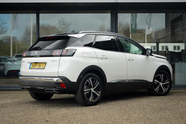 Peugeot 3008 1.6 HYbrid4 300 GT / Pano / Elek Klep / Carplay / Black Pack