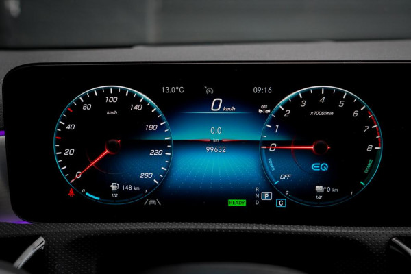 Mercedes-Benz CLA-Klasse 250e AMG Line / Pano / Sfeerverlichting / Stoelverwarming+Ventilatie / Leder / HUD