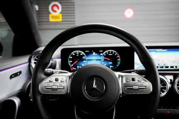 Mercedes-Benz CLA-Klasse 250e AMG Line / Pano / Sfeerverlichting / Stoelverwarming+Ventilatie / Leder / HUD