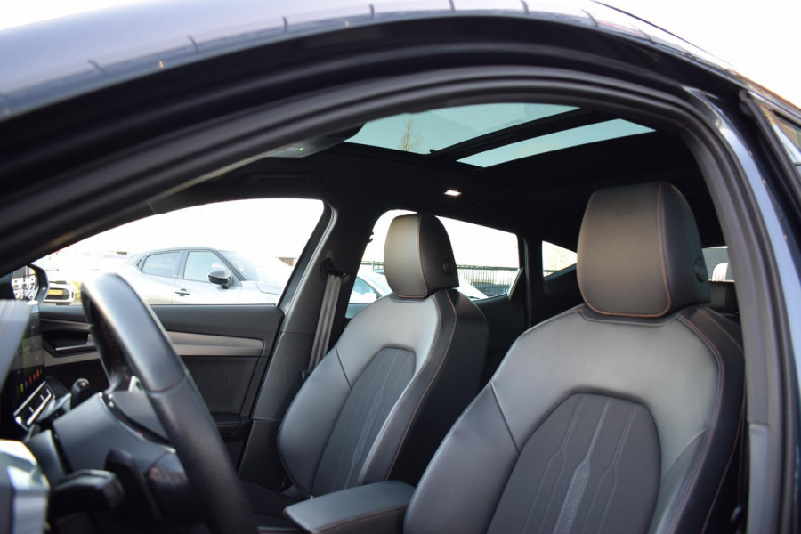 CUPRA Formentor 1.4 TSI e-Hybrid Essential | Adaptive | Pano | 18"| Carplay |