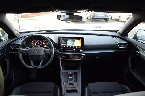 CUPRA Formentor 1.4 TSI e-Hybrid Essential | Adaptive | Pano | 18"| Carplay |