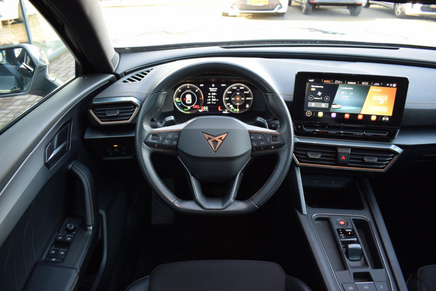 CUPRA Formentor 1.4 TSI e-Hybrid Essential | Adaptive | Pano | 18"| Carplay |