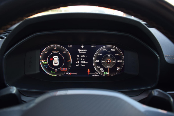 CUPRA Formentor 1.4 TSI e-Hybrid Essential | Adaptive | Pano | 18"| Carplay |