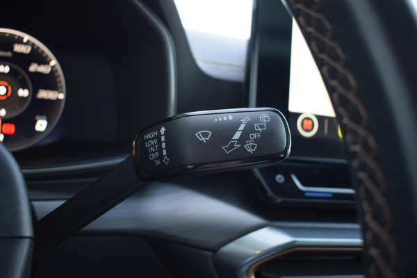 CUPRA Formentor 1.4 TSI e-Hybrid Essential | Adaptive | Pano | 18"| Carplay |