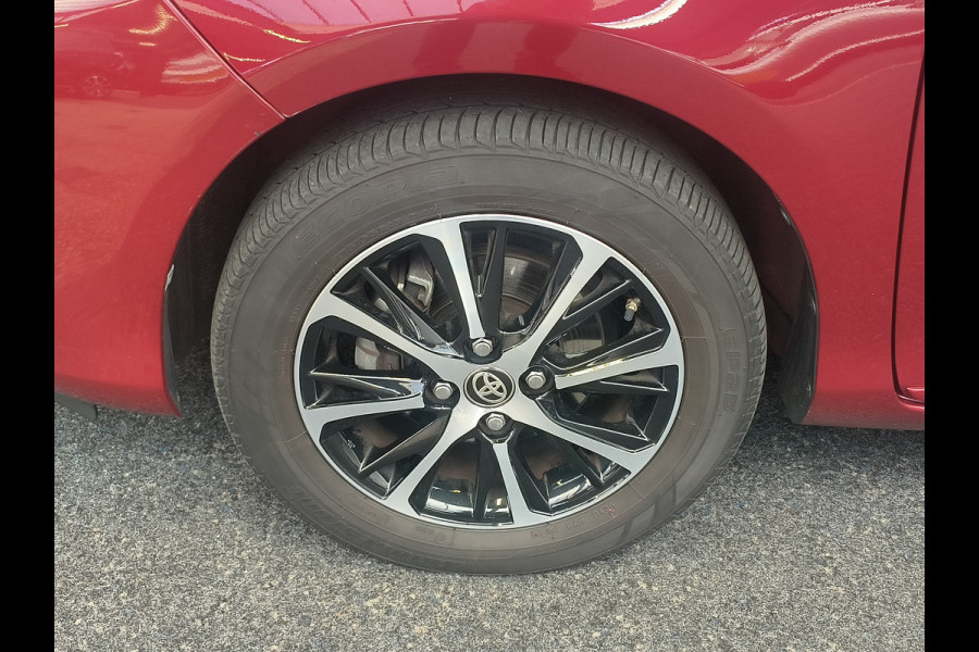 Toyota Yaris 1.5 VVT-i Dynamic uit 2020 Rijklaar + 12 maanden Bovag-garantie Henk Jongen Auto's in Helmond,  al 50 jaar service zoals 't hoort!