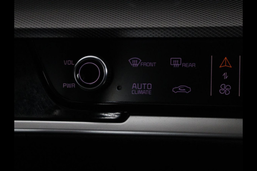 Kia Sportage 1.6 T-GDi Plug-in Hybrid AWD DynamicLine | Adaptive cruise | Camera | Carplay | Navigatie | Digital Cockpit | 19'' | Climate control | Full LED | Parkeerhulp | PHEV | Plug In