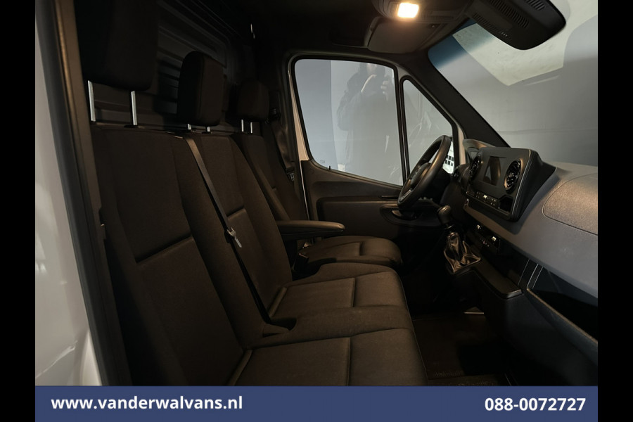 Mercedes-Benz Sprinter 317 CDI 170pk L3H2 Euro6 Airco | Camera | Navigatie | Apple Carplay | Trekhaak Android Auto, Parkeersensoren, Bijrijdersbank