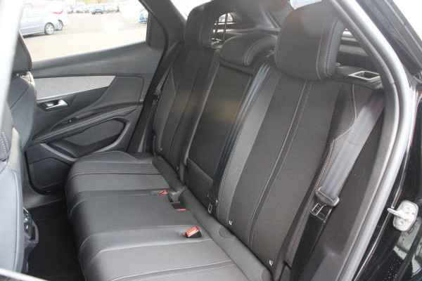 Peugeot 3008 1.2 Hybrid 145PK GT | 360° CAMERA | NAVIGATIE | ADAPTIVE CRUISE CONTROL | APPLE CARPLAY/ANDROID AUTO | CLIMATE CONTROL | 18" LICHTMETALEN VELGEN | DODEHOEK DETECTIE | KEYLESS ENTRY/START | FULL LED KOPLAMPEN | PARKEERSENSOREN VOOR EN ACHTER | DAB+ RADIO | LANE ASSIST |