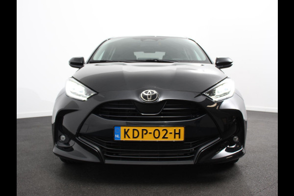 Toyota Yaris 1.5 Hybrid Dynamic Automaat | Climate control | Cruise control adaptive | LED | Achteruitrijcamera | Lane assist | Navigatie | Apple Carplay/ Android Auto |