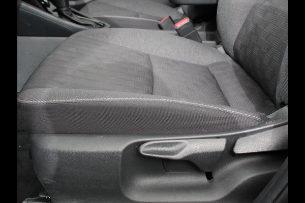 Toyota Yaris 1.5 Hybrid Dynamic Automaat | Climate control | Cruise control adaptive | LED | Achteruitrijcamera | Lane assist | Navigatie | Apple Carplay/ Android Auto |