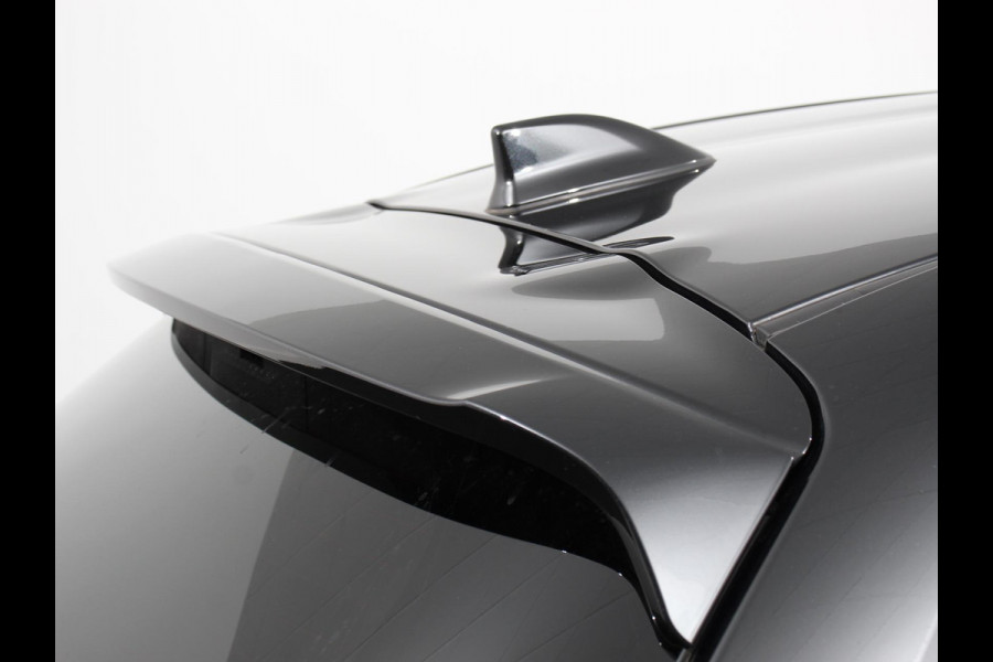 Toyota Yaris 1.5 Hybrid Dynamic Automaat | Climate control | Cruise control adaptive | LED | Achteruitrijcamera | Lane assist | Navigatie | Apple Carplay/ Android Auto |